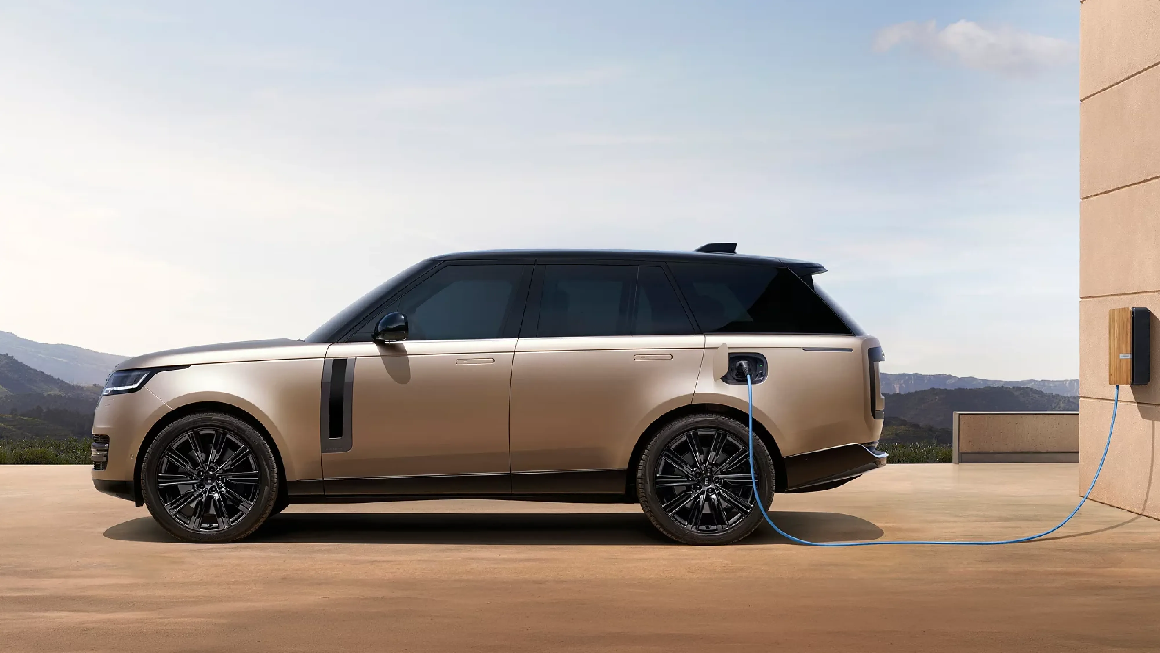 Land Rover Range Rover EV